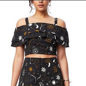 NEW w Tag- Lost and Wander Zodiac Black Crop Top Size Medium